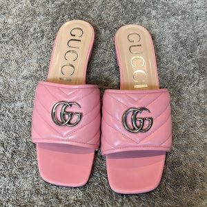 Gucci GG marmont leather slide